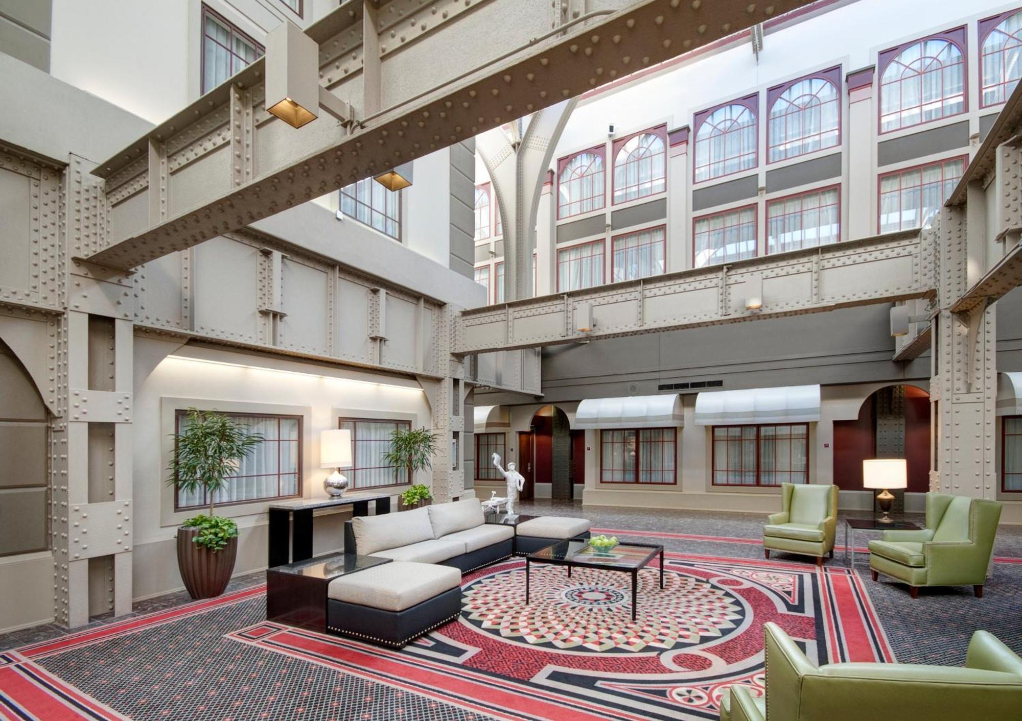Crowne Plaza Indianapolis-Dwtn-Union Stn By Ihg Otel Dış mekan fotoğraf